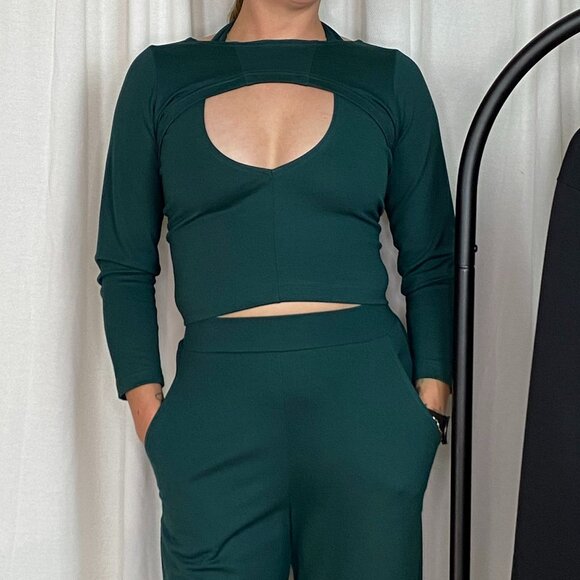 NWT Paridaez Finch Top 2-in-1 in Emerald Green – Minimalist Reversible Staple - Picture 1 of 2